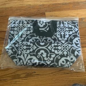 Thirty-One thermal tote black & white medallion medley NEW in package 31